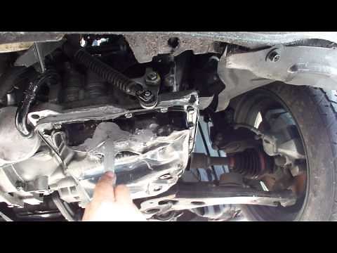 15BL 車のオイルパン、ミッションカバー破損修理GM-8300の使い方と秒速GM-2800系15