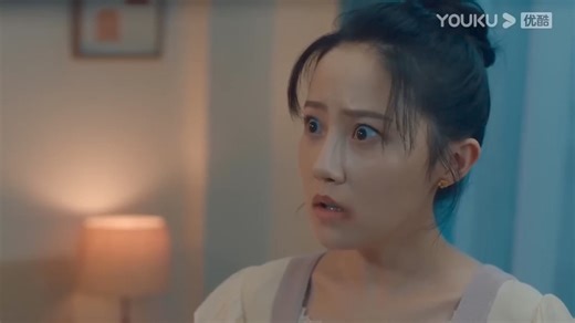 44K views · 553 reactions | Husband was having an affair with the nanny at home, rich wife beat the scumbag to beg for mercy! 丈夫竟与保姆在家偷情，富婆妻子打得渣男跪地求饶！ #致命主妇 #SweetDreams #ChineseDrama #甜宠 #爱情 #渣男 | 牛油果追甜剧 | Facebook