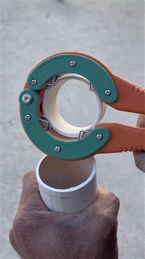 The world's easiest pipe cutting machine. #shorts #short #shortsfeed