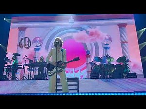 Beck "Dreams" 08/07/23 Los Angeles, CA 4K