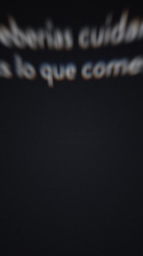"Creía que los diabéticos no podían comer dulce." Las palabras no solo hieren. Hacen daño. DESCUBRE MÁS EN #DIABETESTIGMA Para más información visita diabetestigma.es. La información contenida en este documento es para distribución global. Se requiere aprobación legal y regulatoria local para publicar cualquier contenido. Para cualquier duda sobre diabetes, consulte siempre con su profesional sanitario. ©Abbott 2025. ADC-117681 V1 | FreeStyle Libre