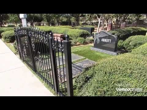 DimeBag Darrell Gravesite