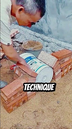 Build a perfect arch with just a bucket and sand