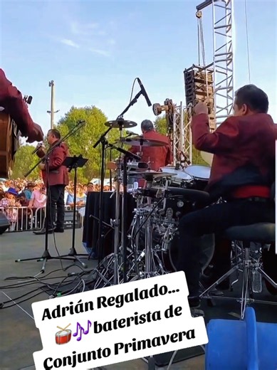 Adrián Regalado 🥁 baterista de #ConjuntoPrimavera #musicamexicana #notepodiasquedar #primavera #envivo🔴