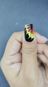 1.7M views · 10K reactions | Easy marble nailart design ❤️ #fbreelsfypシ゚ #fbreelsviral #nailart #marblenails #easynailart | Thenail Vibes | Facebook