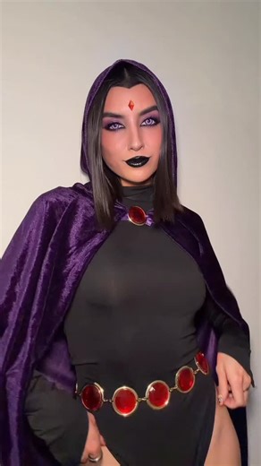 Lamar on Instagram: "Like my Raven cosplay?"