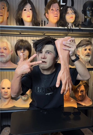 Unpack and show realistic silicone masks#siliconemask #feilangmask #masks #Realisticmask #realistic