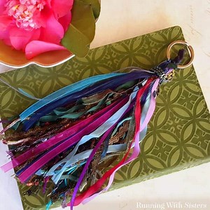 How To Make A Decorator Tassel: Easy DIY Tassel