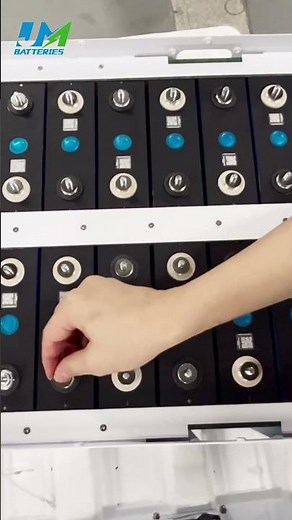 What Is a BMS? Watch How It’s Installed Inside a Lithium Battery #lithiumbatteryfactory