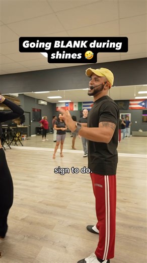 Partnerwork is great until they say “shines” and your whole brain shuts off 😅🔥