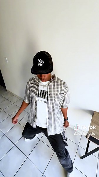 Stylish and Relaxed: Check Pattern Shirts and Graphic Tees