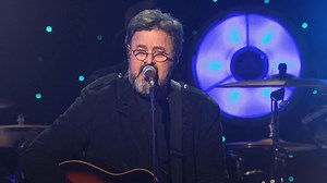 Detroit! An Evening with Vince Gill comes to the Fox Theatre on July 24th. Access presale tickets starting Wed. 2/19 @ 10am with code VGTOUR2025. | Vince Gill