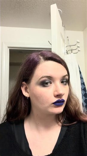 Grey/blue alt goth makeup #grwm and a 13 hour day #altfashion #alternativemakeup #makeup