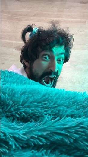 Cockroach Transformation: The Ultimate Prank! 🪳😂