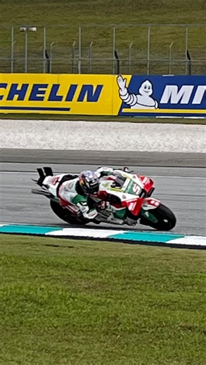 Francis Quinet on Reels