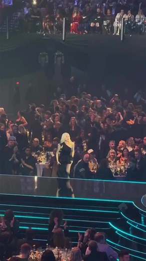 ROSÉ’s speech of winning “international song of the year” at the brit awards #bp_dinny🤍 #BLACKPINK #ROSÉ #BRITawards #fst♡