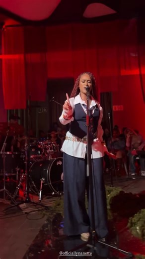 Nanette performs at Untitled Basement, Part 2 🔥 #nanette #rnb #shorts #fyp