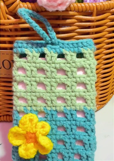 The charging treasure bag is finished✌️, what do you think? #Knitting#Crochet tutorial#Hand-knitted#