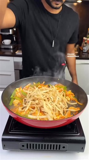 hungrymahi | cooking easy Adipoli recipes | asmr | food on Instagram: "Cheesy spicy Szechuan Roti!! Follow for more easy fun exciting recipes ❤️ What will you call this dish ? 😅 It was soo delicious and easy to prep!! 🤤🔥 Ingredients Roti Eggs Onion Capsicum Sichuan sauce Oil Cheese Maggi cube or chicken bouillon powder Water Cheese Give your leftover roti a sizzling makeover with this Spicy Roti Noodle Stir-Fry! Thinly sliced roti is transformed into noodle-like strands, tossed with scrambled