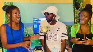 Like promised I did have an interview with PG STARS ⭐️the young twins who are so passionate about doing their own podcast. It was hilarious 😂. Zed Tonga Musik.com Kalemba Byta FM Zambia Southern Classic Media Subscribe to our channel to watch the full interview https://www.youtube.com/@miziwayne7744 | MIZI Wayne Zm