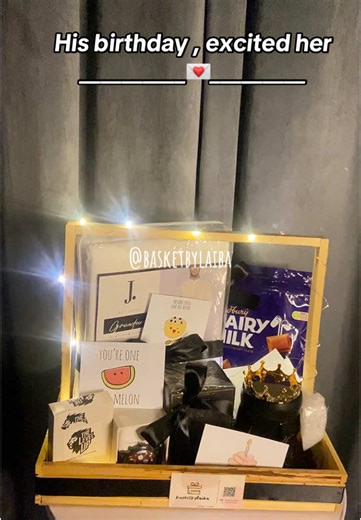 Midnight or same day delivery available Book your slots now 🫣 You can order this deal for Valentine’s Day / anniversary / birthday or any other event For order please dm us or WhatsApp us on 03304151925 . . . . . . #GiftBox #GiftIdeas #LuxuryGiftBox #GiftBoxGoals #SubscriptionBox #GiftBoxInspiration #Unboxing #GiftBoxLove #GiftBoxing #GiftIdeasForHer #GiftIdeasForHim (Choclates box | snacks box | luxury gifts , chocolates, birthday gifts , love , luxury , gifts for her , chocolates hampers