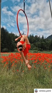 Lovely spring hoop flow from @vanessa_pansi! 🌸 #aerialhooptricks | Aerial Hoop Tricks