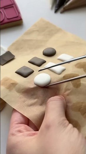 life is like a box of chocolates, you never know when they’ll actually be cookies ‪@lizziebakesco‬