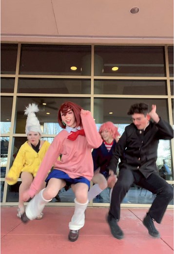 Stunning Cosplay Transformations: Dandadan Style