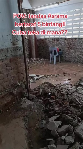 Exploring a Luxurious Dormitory Bathroom Experience