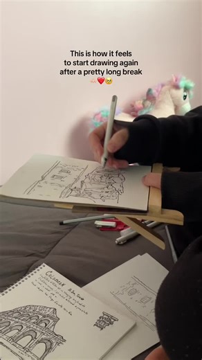 Capturing Bedouin Life Through Art