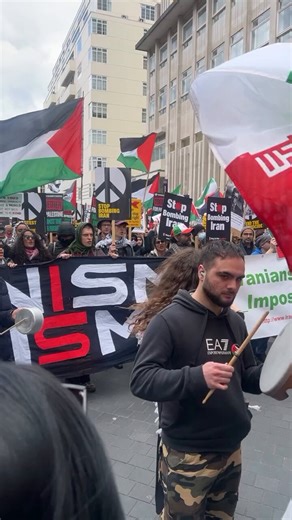 Chants of “Zionists Go Back Home” at an anti-Israel protest today. Zionism is literally a decolonization movement to allow all Jews “go back home” to their indigenous homeland of Israel.The wokifada are the dumbest sheep on the planet.