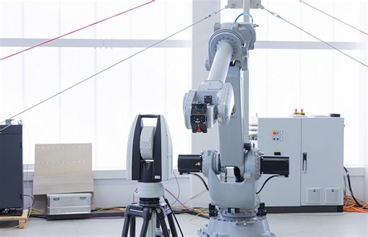 High-precision robots: What to do when absolute accuracy is poor? - The Robot Report