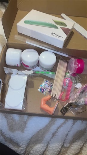 Beginners' Guide to Acrylic Nails Training Sale