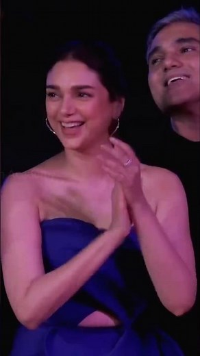 Hrithik Roshan viral Ramp walk through 🤯🔥||with friends #shortsfeed #viral #hrithik