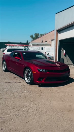 RED CAMARO SS