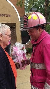 Showing our support for Sharon as she fights. Ottawa, Illinois 10-6-18 | Pink Heals Sauk Valley, IL Chapter