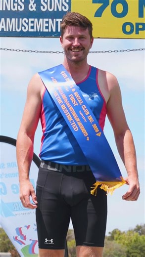 The breakthrough win! @vriesowende picks up his first VAL sash! #prorunning #athletics #track #running #melbournerunning | Victorian Athletic League Inc