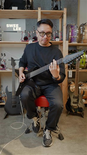 Exploring the Ibanez XPTB720 7-String Guitar at Swee Lee