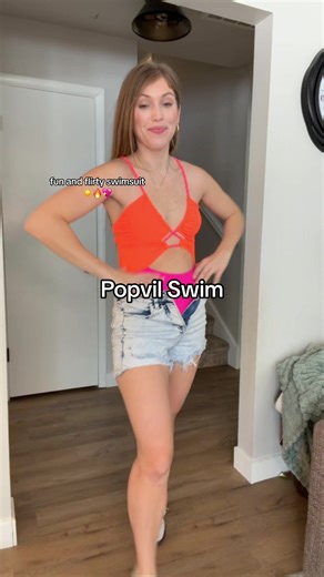 Such a cute and fun colored bathing suit! @popvilshop #popvil #swimsuit #swimwear #bathingsuit #onepieceswimsuit