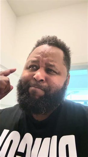 Using the bidet for the first time. I don’t think this works like this 😂 #fyp #bidet #cortezbond