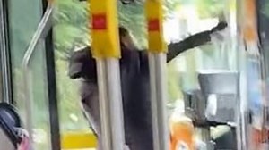 Woman abuses bus driver over mask request