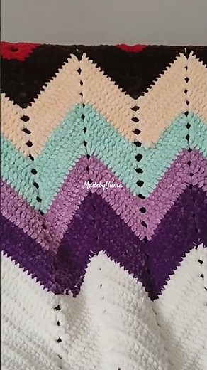 crochet plushie Afghan Chevron Blanket Pattern #chevron #blanket #babythrow #crochet #madebyyuma