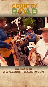 Archie Campbell sings an old classic! | Country Road TV