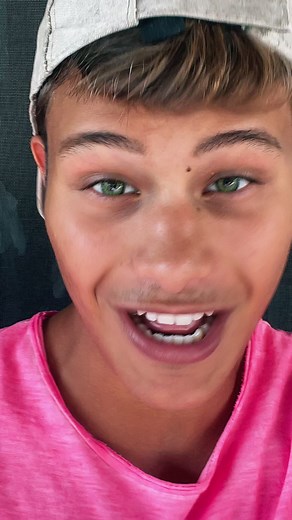 Nuova canzone: chi è il soggetto misterioso?