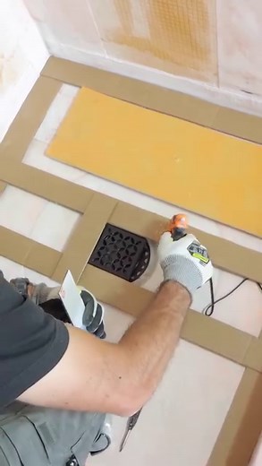 155K views · 624 reactions | Shower floor tile tips...last day to enroll in our Beginner Curbed Shower Remodeling Course, get 325 step-by-step tutorials and Personal Coaching, join today at https://homerepairtutor.com/beginner-curbed-shower-remodeling/ | Home Repair Tutor | Facebook