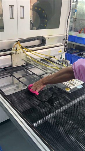 Automated CNC Handling & Cutting for Tablet Screen Protectors #screenprotector#factory