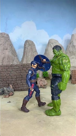 Hulk vs Captain Fight Stop Motion