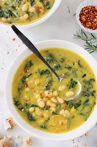 Tuscan White Bean Kale Soup Recipe