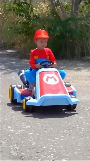 Super Mario is rushing to the rescue!