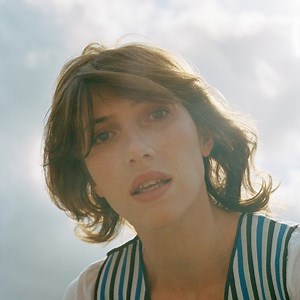 Aldous Harding shines on new album ‘Designer’